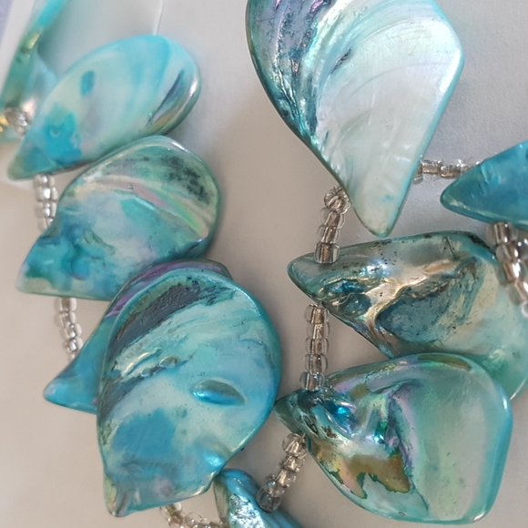 3/25$ 10 pcs Shell Beads with Hole for Beading & Jewelry Projects - Picture 4 of 9